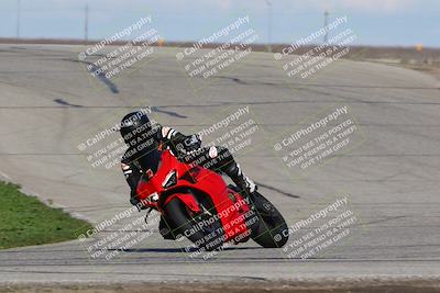 media/Feb-10-2024-TrackDaz (Sat) [[d83b097a69]]/B Group/120pm (Outside Grapevine)/